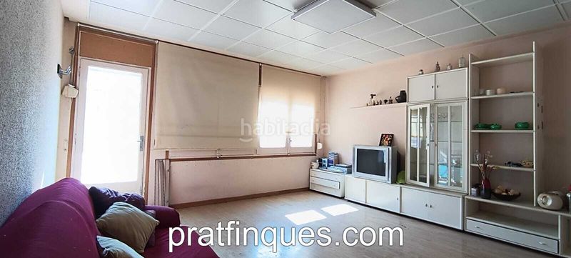 Foto 58fc65a4-5f82-49ba-bacf-ce100847ef6d. Casa adossada amb calefacció aparcament a Centre Prat de Llobregat (El)