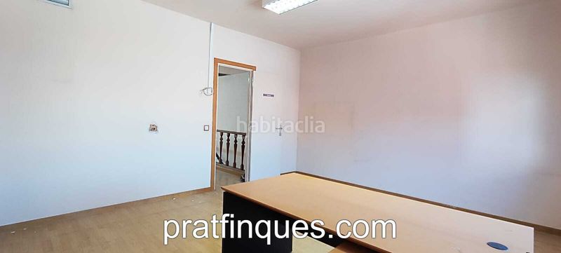 Foto 99da2554-60c9-4a6c-bb4e-4defe0e85b9d. Casa adossada amb calefacció aparcament a Centre Prat de Llobregat (El)