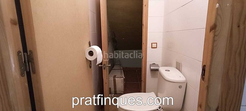 Foto ab20a3c0-bc10-4e2c-8b0a-416c40210c56. Casa adossada amb calefacció aparcament a Centre Prat de Llobregat (El)