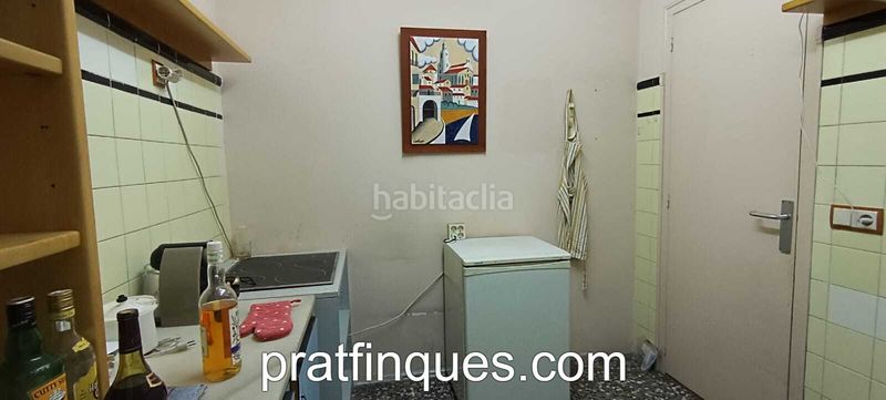 Foto cf6f098e-9d52-43b7-be33-5a2764729b1a. Casa adossada amb calefacció aparcament a Centre Prat de Llobregat (El)