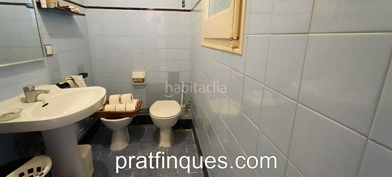 Foto e1404ef9-a81c-45ad-a508-ead2f16c2a5a. Casa adossada amb calefacció aparcament a Centre Prat de Llobregat (El)
