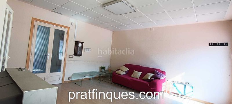 Foto f4d5c3c3-4664-4f6d-8db3-5f242056b65c. Casa adossada amb calefacció aparcament a Centre Prat de Llobregat (El)