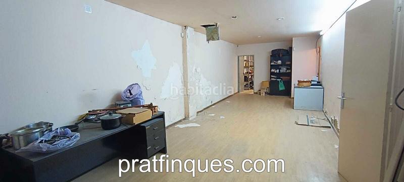 Foto df53bd16-adbf-4083-9a97-85c87719cc47. Casa adosada una casa con alma en el corazón del casc antic – ¡da vida a tu proyecto soñado! en Prat de Llobregat (El)