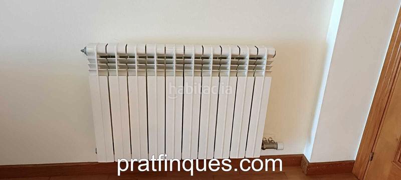 Foto b46be3f3-c5e9-41e6-80ae-2feebbca4a83. Appartamento con riscaldamento in Estruch-Eixample Prat de Llobregat (El)