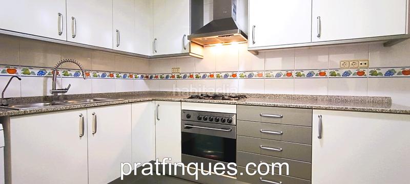 Foto d632b08a-3045-4f4d-9c62-f805fc8dc2f2. Appartamento con riscaldamento in Estruch-Eixample Prat de Llobregat (El)