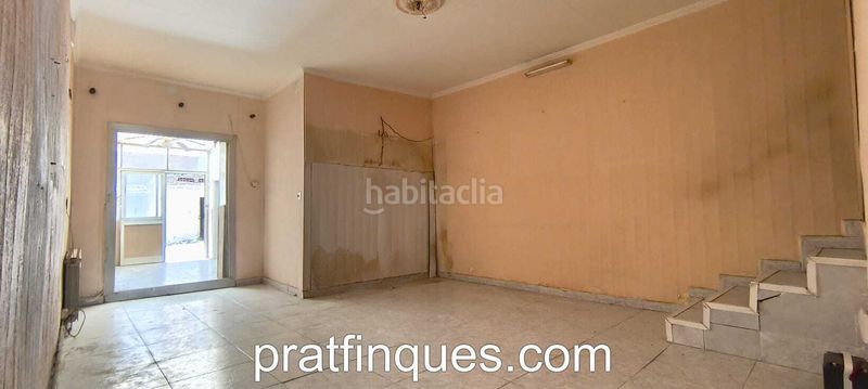 Foto 0520ddcd-c0f8-49bb-a669-7630e9e8d1db. Casa amb calefacció a Centre Prat de Llobregat (El)