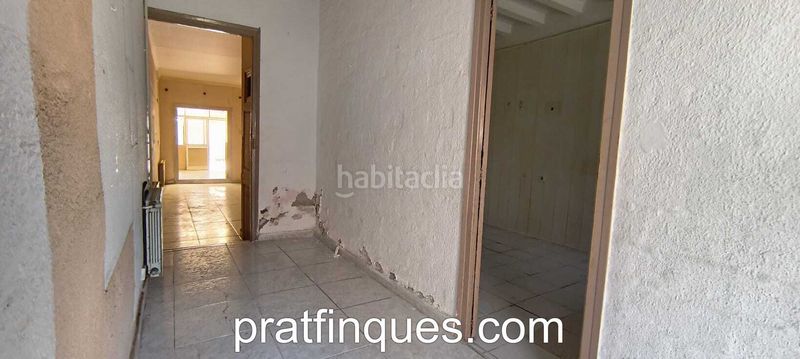 Foto e07e91ff-dc36-4aa6-b818-11c8e2081482. Casa amb calefacció a Centre Prat de Llobregat (El)