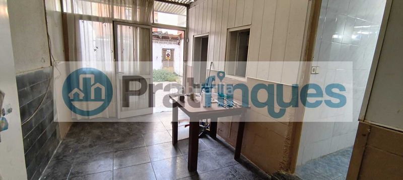 Foto 70c2ce31-0a23-4d74-ae19-b86d4c1564ce. Casa amb calefacció a Centre Prat de Llobregat (El)