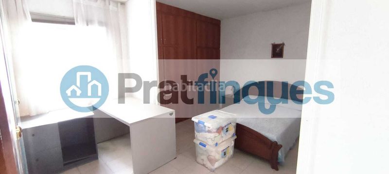 Foto c004a202-8f2b-40b1-942b-15adff1563d1. Casa amb calefacció a Centre Prat de Llobregat (El)