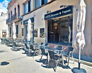 Traspàs Local Comercial a Centre. Traspaso bar cafeteria con salida de humos en calle mayor