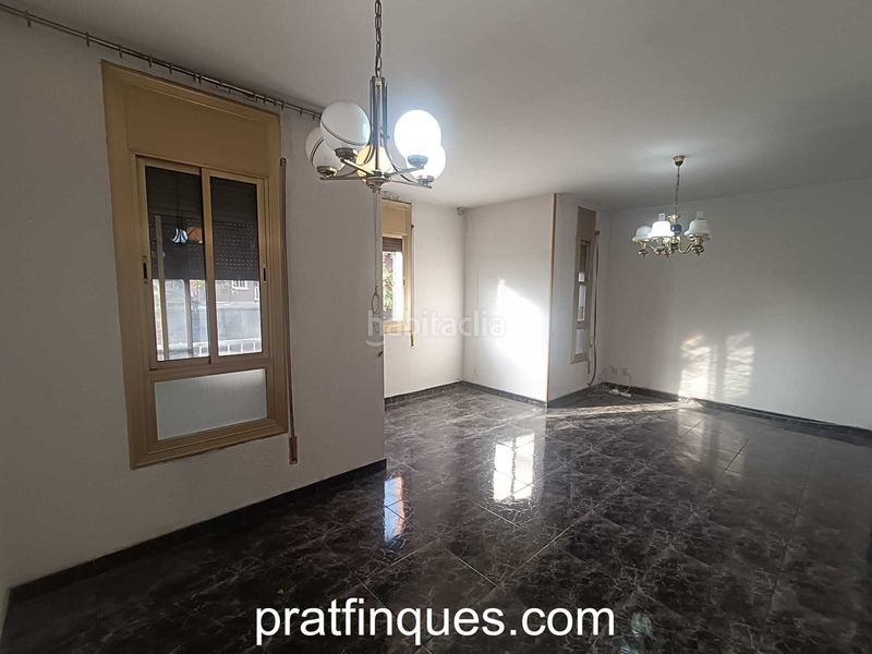 Foto 589ceff0-9dd2-458f-94ec-f3bd26e4b600. Pis a Estruch-Eixample Prat de Llobregat (El)