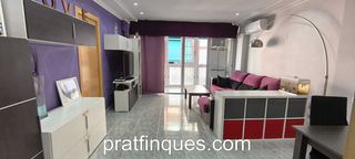 Piso en Centre. Espectacular piso de 4 habitaciones con balc�n y conectividad to