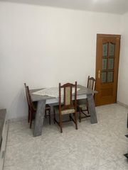 Pis a Centre