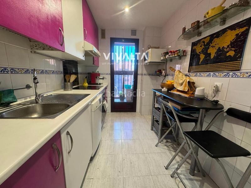 Foto 778498d5-0491-4591-9cdd-3b276248c9ba. Attico con riscaldamento parcheggio piscina in Orcasitas Madrid