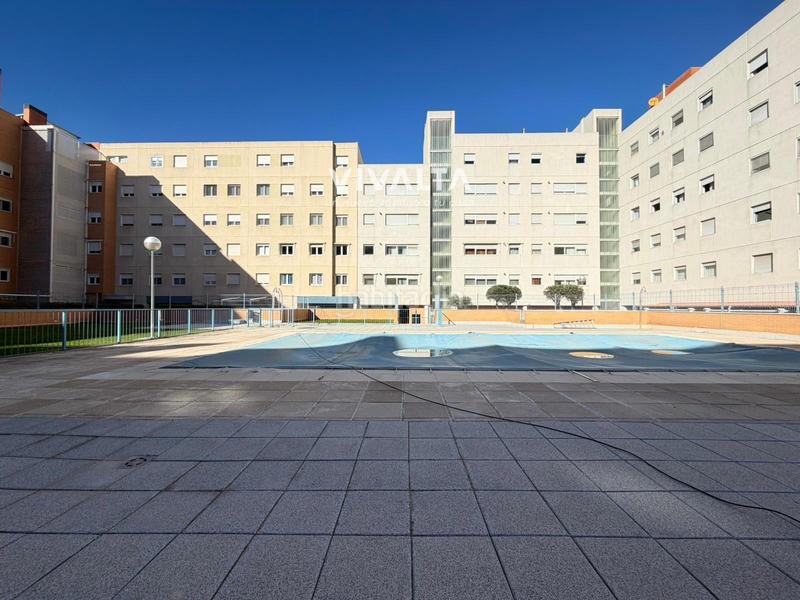 Foto 57c308d2-0190-46e4-be0c-d0c33206a230. Appartamento con riscaldamento parcheggio piscina in Madrid