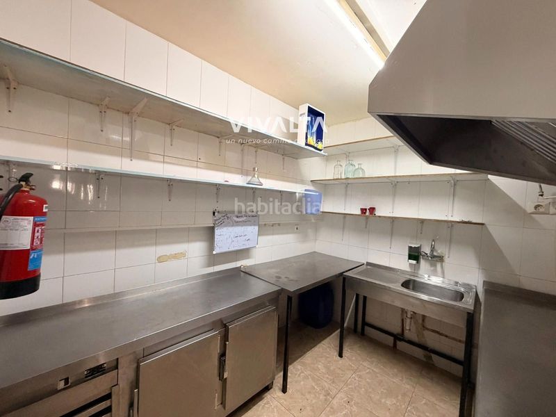 Foto 1eb1a380-64b0-4714-aab6-834451c2ad9b. Local comercial a Ventas Madrid