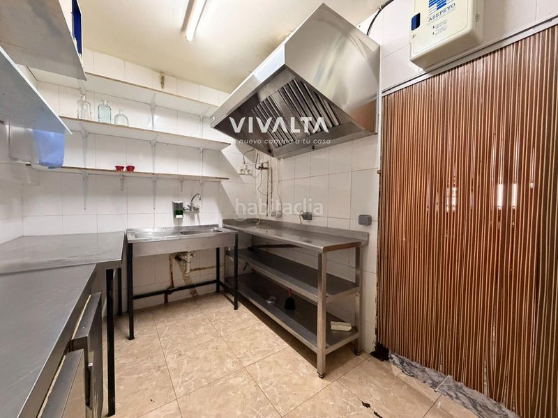 Foto 9ad2698d-ea73-4f25-b60c-8e3b63051b8d. Local comercial a Ventas Madrid