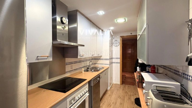 Foto 2ab510c2-9c4d-4903-a829-0bd37f5e2621. Dúplex amb calefacció aparcament piscina a San Juan Bautista Madrid