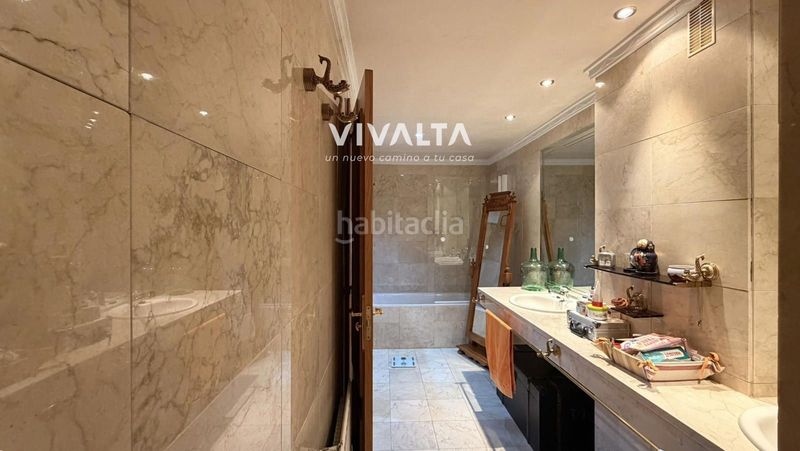 Foto 6566160e-11c4-4413-82c0-7358c27bb5b9. Dúplex amb calefacció aparcament piscina a San Juan Bautista Madrid