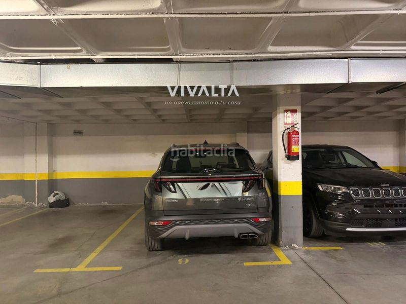 Foto d9ef71d0-7111-4d1d-a43f-5b017e5c4e99. Dúplex amb calefacció aparcament piscina a San Juan Bautista Madrid