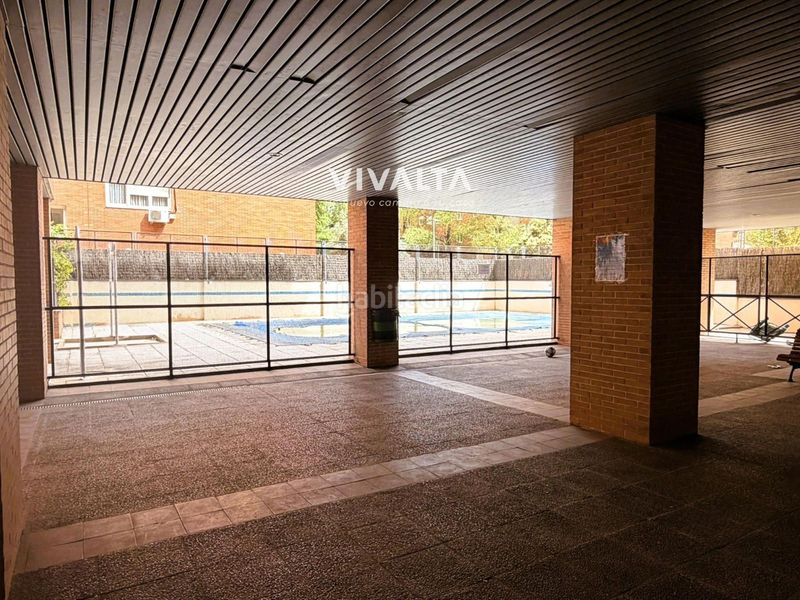 Foto ddee9717-aa5a-4c57-ab7e-ce6832ad7707. Dúplex amb calefacció aparcament piscina a San Juan Bautista Madrid