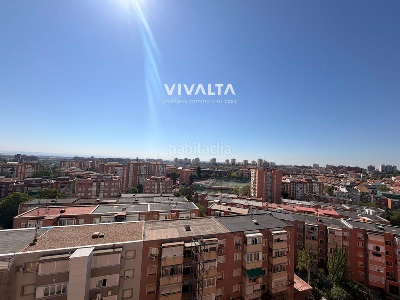 Foto 0c7960a9-efad-4bbd-9fad-4269623e4de1. Pis a Pinar del Rey Madrid