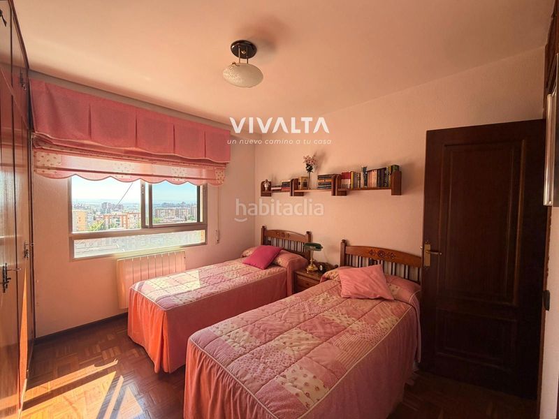 Foto 4173f70c-8d94-4fca-8a20-22e71cab9cf3. Flat with heating in Pinar del Rey Madrid