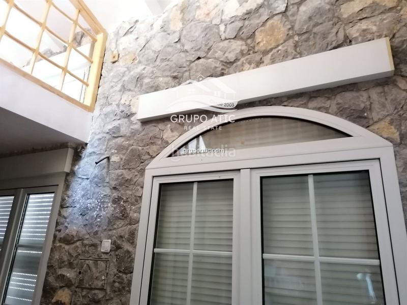 Foto 711e7820-a615-431b-a9ba-43e5aeb11db5. Chalet mit parking in Estadio Castalia Castellón de la Plana