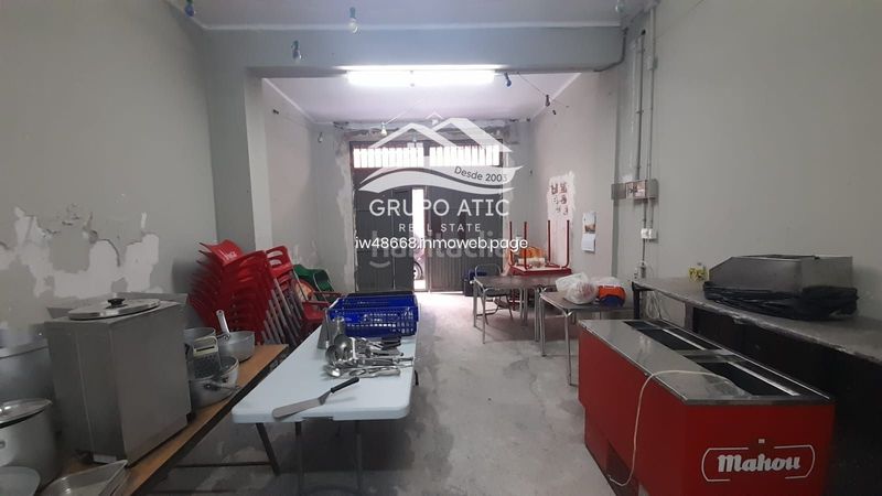 Foto e08b49ed-dd4f-43ea-9330-569219d91109. Local comercial a Centro Burriana