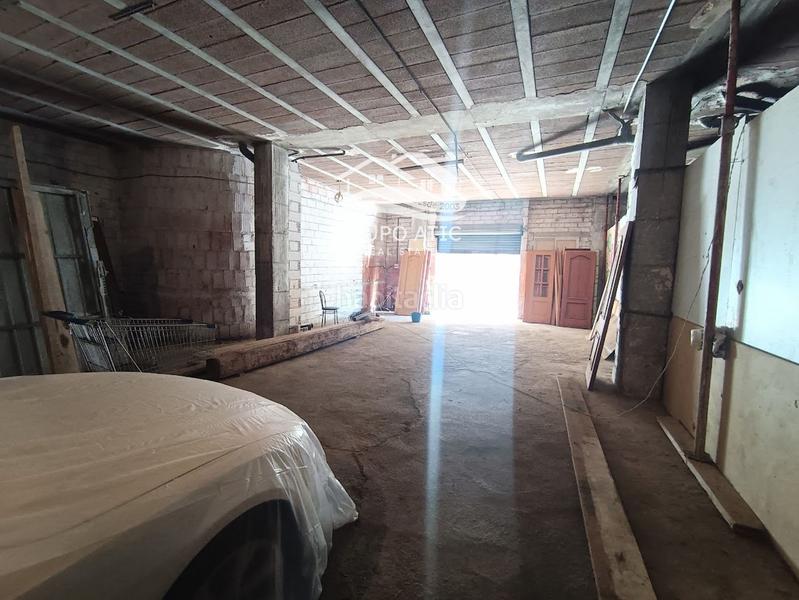 Foto 8a2a8dc4-8d74-4760-9ce8-ebd585423a28. Location local commercial dans La Bosca Burriana