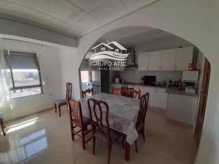 Rent Flat  Santa cristina. Gran piso en el centro de burriana