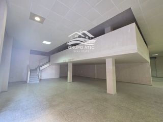 Rent Business premise  Manuel peris y fuentes. Amplio local de 500 m ideal para negocio