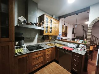 Haus  Santa elvira. La combinación perfecta vida de pueblo a solo 3 km de la playa