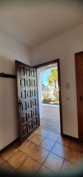 Foto 47f96c04-fe01-4257-895e-d2ef5353f3eb. Casa adossada amb xemeneia aparcament a La Laguna San Cristóbal de La Laguna