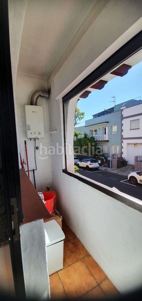 Foto 4fb2bb58-0b52-4313-80c7-b66b5dc9e603. Casa adossada amb xemeneia aparcament a La Laguna San Cristóbal de La Laguna