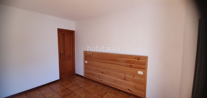 Foto 827a6e1a-758b-49c1-bc20-b85b873ae841. Casa adossada amb xemeneia aparcament a La Laguna San Cristóbal de La Laguna