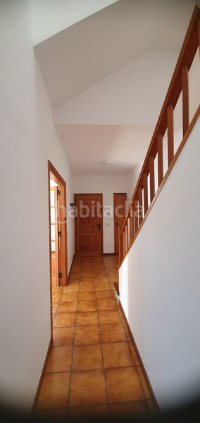 Foto d5be4a7b-acfc-455f-93da-48022e7e0a5c. Casa adossada amb xemeneia aparcament a La Laguna San Cristóbal de La Laguna