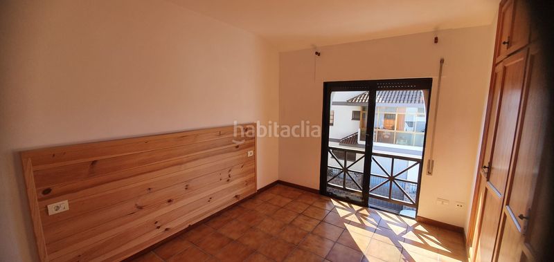 Foto de86d7a2-b8f0-456b-a09e-744300be756d. Casa adossada amb xemeneia aparcament a La Laguna San Cristóbal de La Laguna