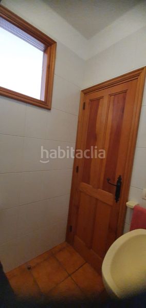 Foto f88f9470-b801-413d-b85f-cc63977c404a. Casa adossada amb xemeneia aparcament a La Laguna San Cristóbal de La Laguna