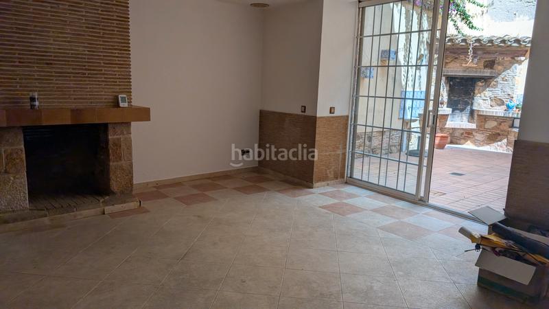 Foto 7b6d8b62-be21-4e75-ba81-0d7cb7235119. Casa amb calefacció a Eixample Sant Feliu de Guíxols