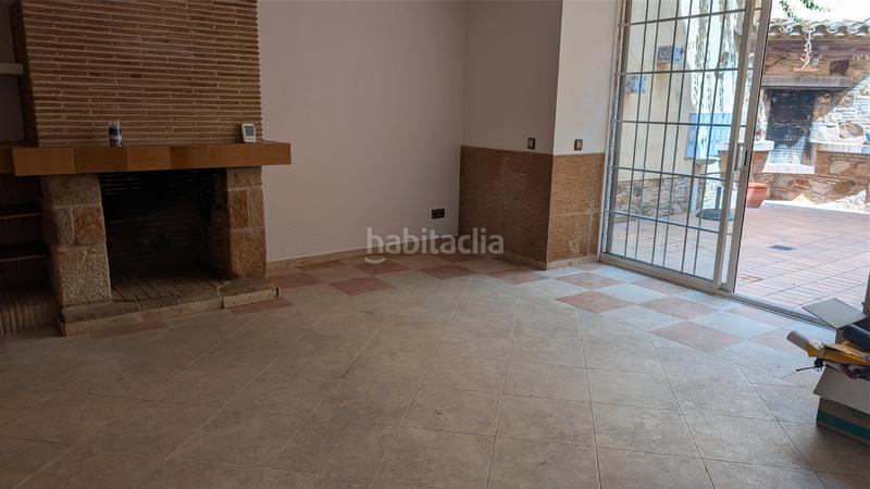 Foto fd5e4e26-330e-45e8-84df-062175189ac6. Casa amb calefacció a Eixample Sant Feliu de Guíxols