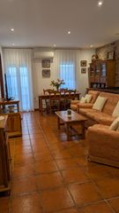 Flat in Eixample. Prprimer pis totalment reformat a sant feliu de guíxols – zona e
