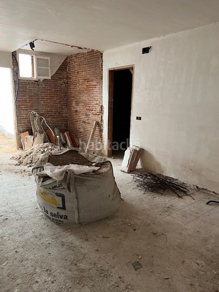 Foto e943f2d2-9995-4b06-b218-553418ba4599. Casa a Eixample Sant Feliu de Guíxols