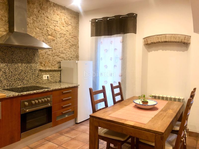 Foto 036973f0-dd53-4cbb-8394-8e20f8e3c34d. Duplex con riscaldamento in Eixample Sant Feliu de Guíxols