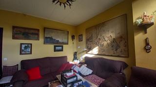 Casa  Carrer de gorgoll. Casa de pueblo en el eixample de sant feliu situada a 7-8 minuto