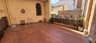 Haus in Eixample. Immoble situat al eixample de sant feliu, a 5 minuts a peu del p