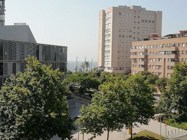 Foto 2058c9ee-2a33-4dab-9997-ea0fc68a074a. Pis amb calefacció aparcament piscina a Diagonal Mar i el Front Marítim del Poblenou Barcelona