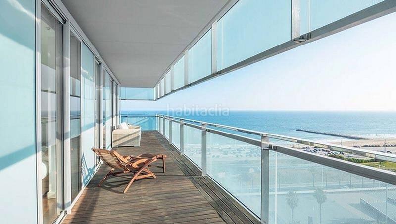 Foto 87f6a3bd-85a8-467a-9ea2-33687e7a8071. Alquiler piso primera linea mar , terraza+ vista )) en Barcelona