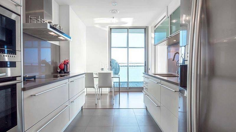 Foto 25d1075d-8d19-402e-84f7-925c9e18a921. Rent flat with heating parking pool in Diagonal Mar i el Front Marítim del Poblenou Barcelona