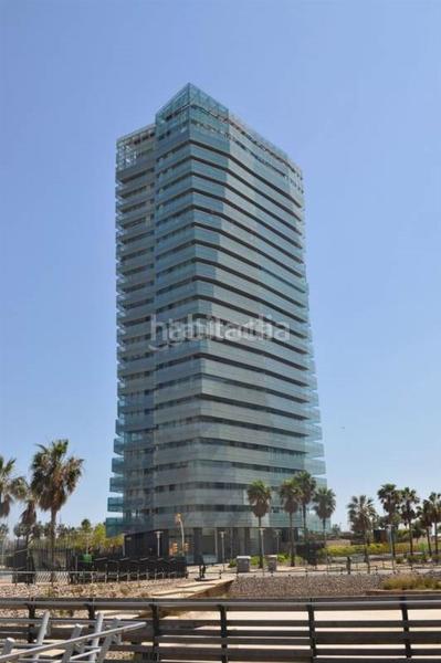 Foto 0e0d863f-8dc7-43cd-b4ac-3c19ab54e1f1. Location attique avec chauffage parking piscine dans Barcelona